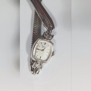 (164) Beautiful Vintage BULOVA Ladies 2 Jewelz Wristwatch Quartz…